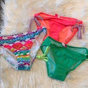 Victoria’s Secret Set of 3 new bikini bottoms new